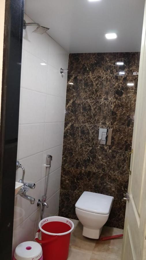 Qamar Hotel Bombaj