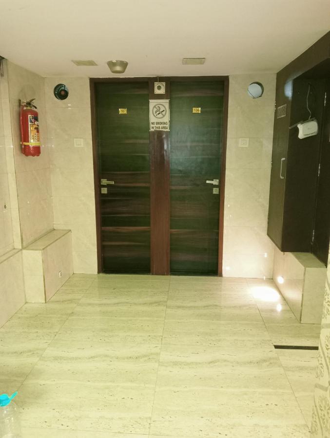 Qamar Hotel Bombaj